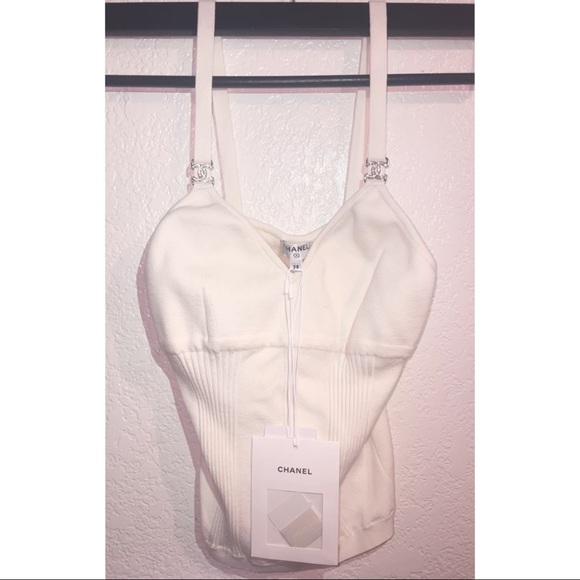 ❌SOLD❌ New Chanel Diamond CC Top Size 38 (US Women’s S)💎 - Picture 3 of 11